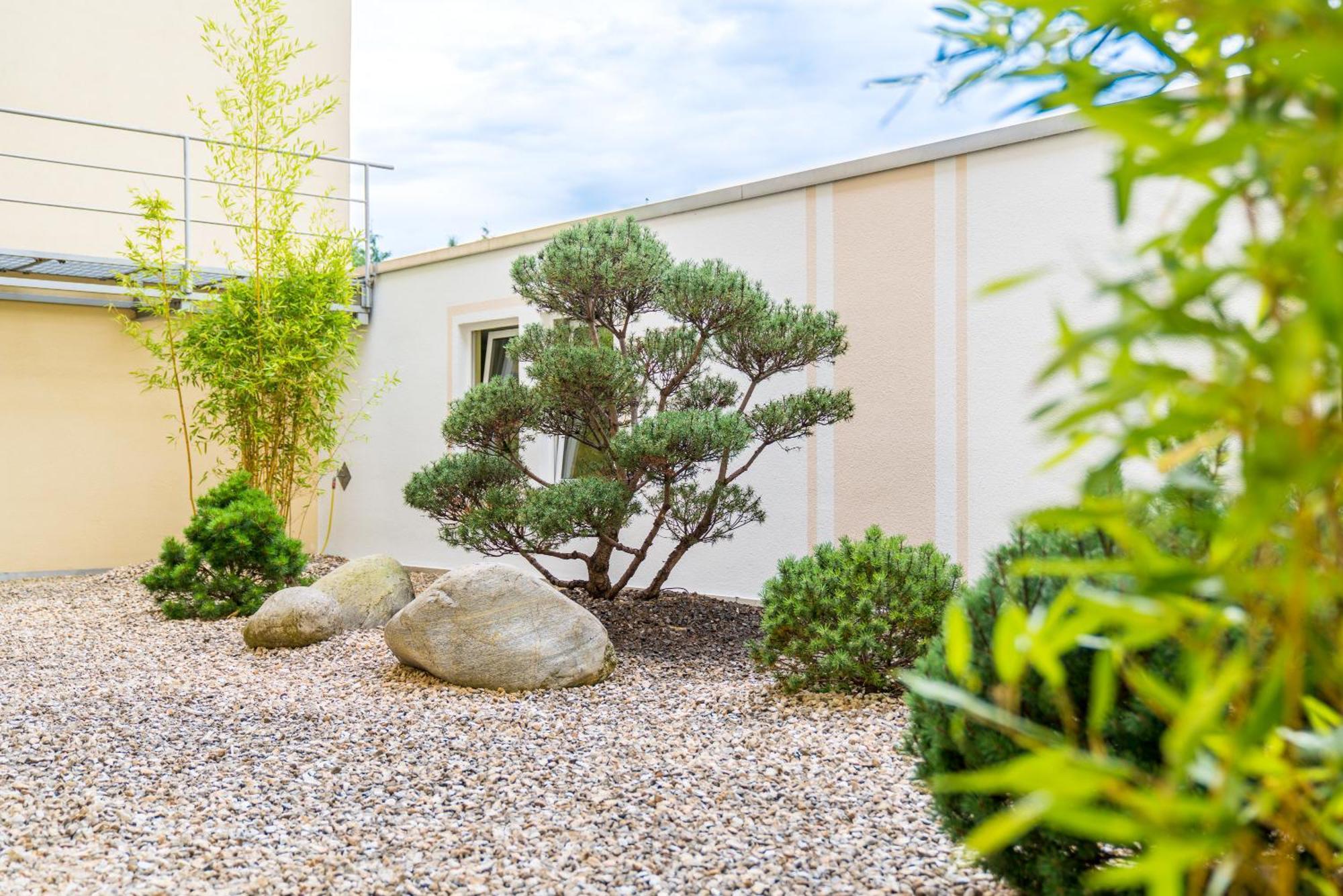 Airporthotel Residenz Steinenbronn מראה חיצוני תמונה