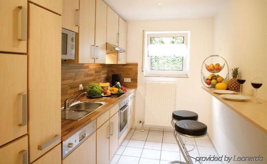 Airporthotel Residenz Steinenbronn מראה חיצוני תמונה