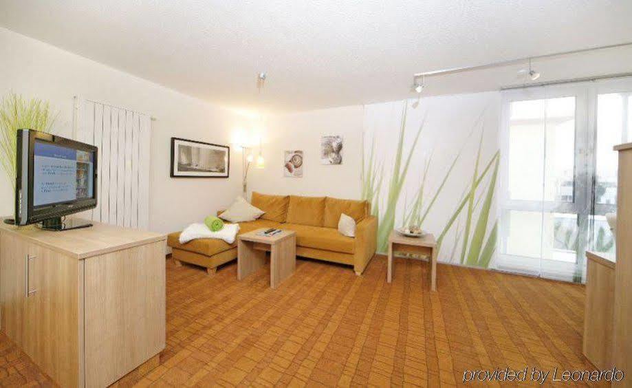 Airporthotel Residenz Steinenbronn מראה חיצוני תמונה